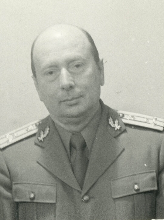 Fotografii ofițeri – Serviciul I cercetarea infracțiunilor din domeniile informații interne, contrainformații militare și apărarea secretului de stat / Colonel BURLOI Gheorghe, Serviciul I