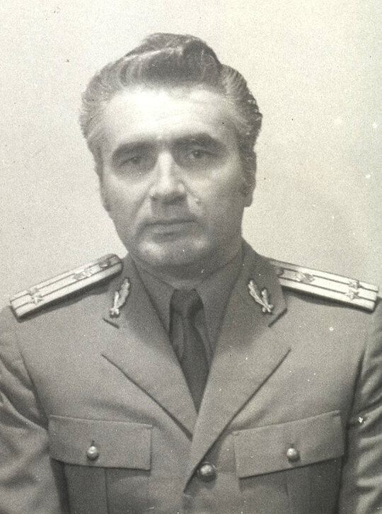 Fotografii ofițeri – Serviciul II cercetarea infracțiunilor din domeniile contrainformații în sectorele economice, contraspionaj și comerț exterior / Locotenent-colonel PÎRVULESCU Marin, Serviciul II