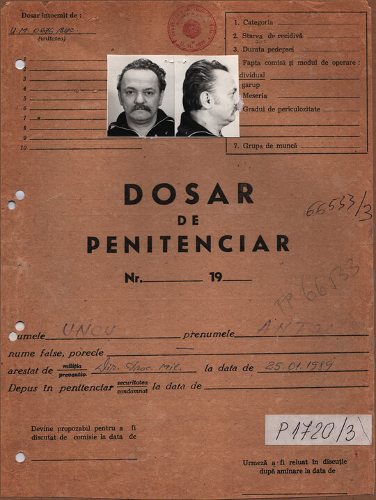Copertă dosar de penitenciar Anton Uncu